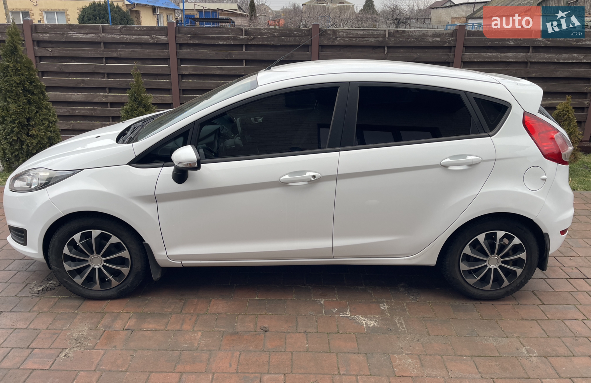 2015 Ford Fiesta - мініатюра 20