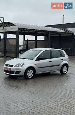 Хэтчбек Ford Fiesta 2007 в Ковеле
