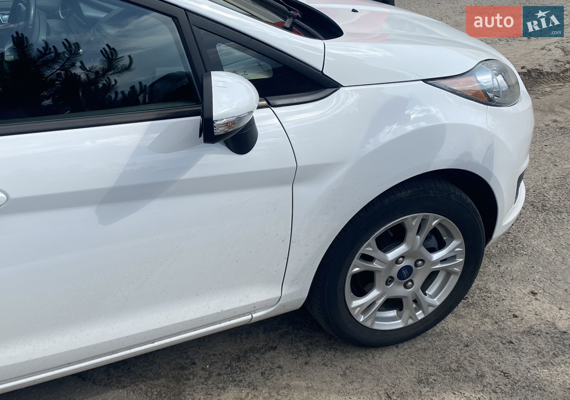 2014 Ford Fiesta - мініатюра 7