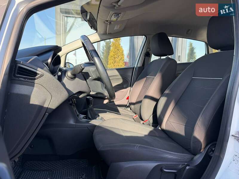 Хетчбек Ford Fiesta 2014 в Львові