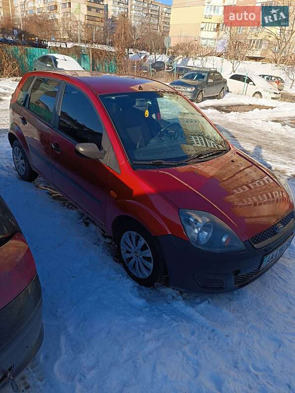 Хетчбек Ford Fiesta 2006 в Києві