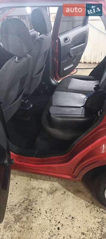 Хетчбек Ford Fiesta 2006 в Києві
