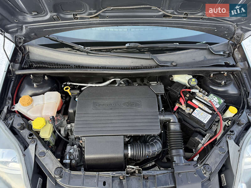 Хетчбек Ford Fiesta 2006 в Луцьку фото 19 Хетчбек Ford Fiesta 2006 в Луцьку