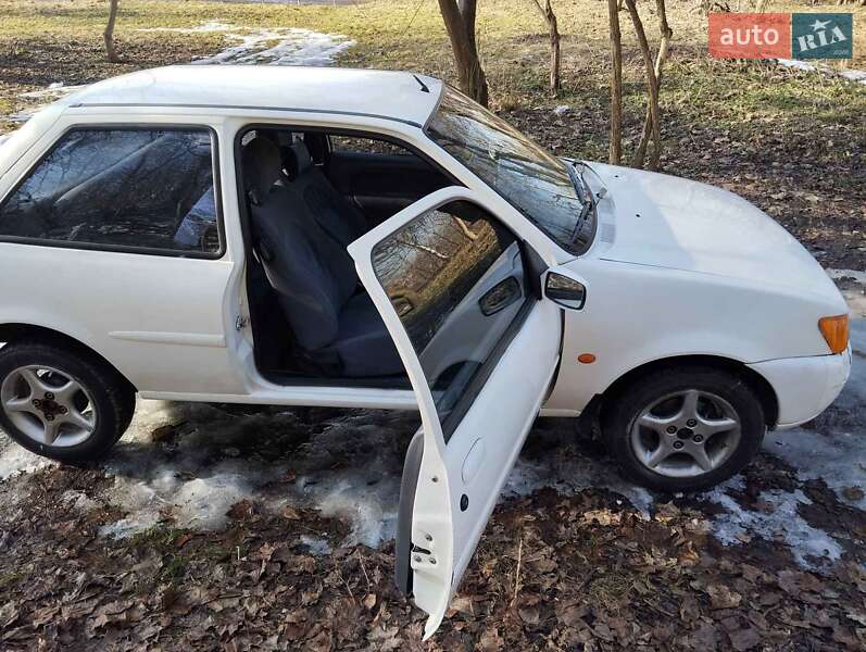 Хэтчбек Ford Fiesta 1996 в Львове фото 6 Хэтчбек Ford Fiesta 1996 в Львове