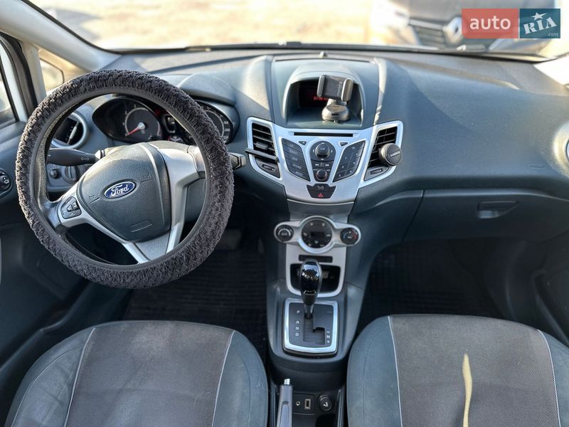 Хетчбек Ford Fiesta 2012 в Запоріжжі
