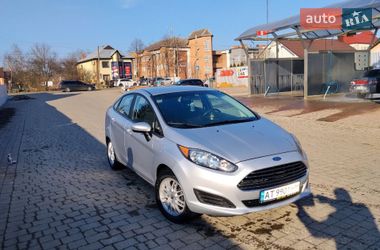 Седан Ford Fiesta 2017 в Коломые