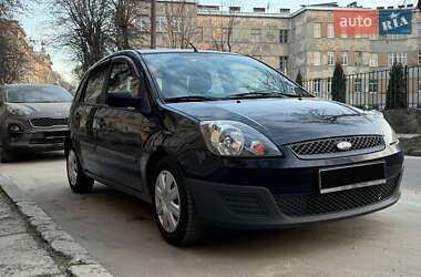 Хэтчбек Ford Fiesta 2007 в Львове