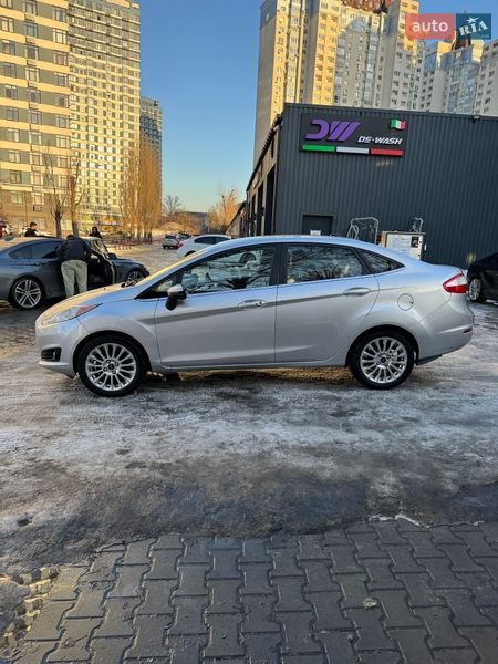 Седан Ford Fiesta 2014 в Києві