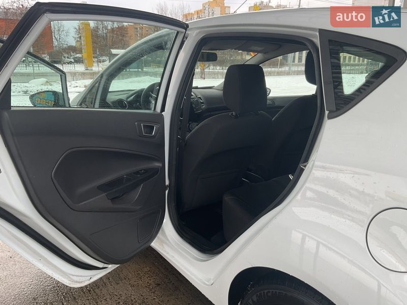 Хетчбек Ford Fiesta 2017 в Броварах