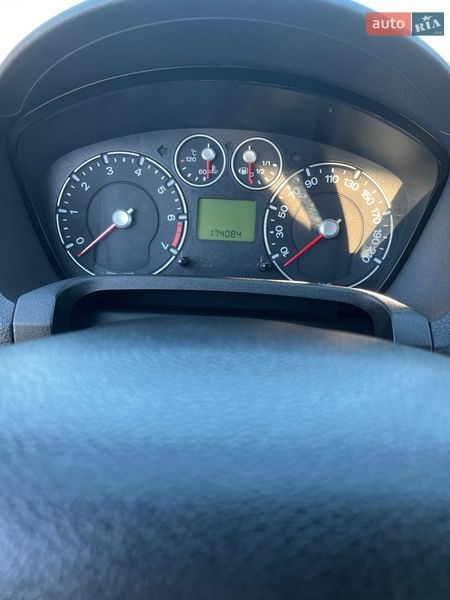 Хэтчбек Ford Fiesta 2008 в Киеве