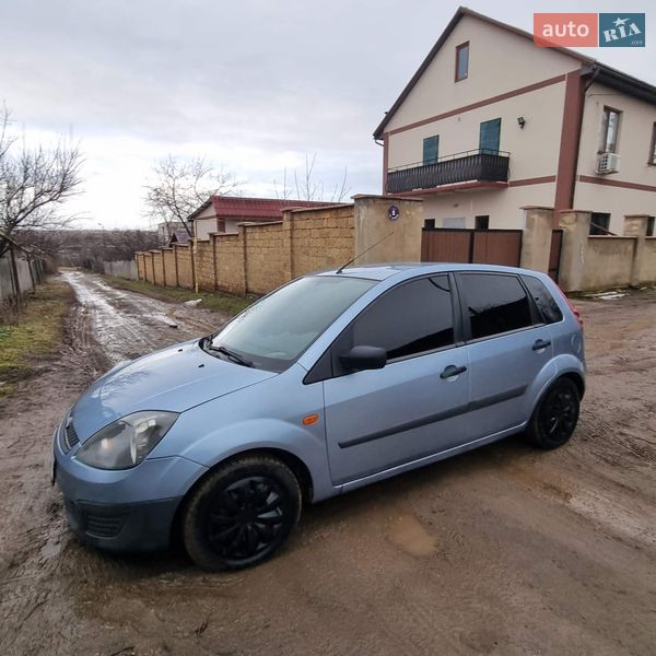 Хетчбек Ford Fiesta 2005 в Одесі