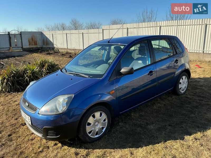 Хетчбек Ford Fiesta 2007 в Красилові
