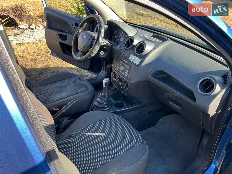 Хетчбек Ford Fiesta 2007 в Красилові