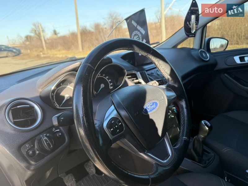 Хэтчбек Ford Fiesta 2017 в Смеле