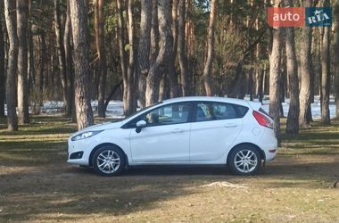 Хетчбек Ford Fiesta 2014 в Прилуках