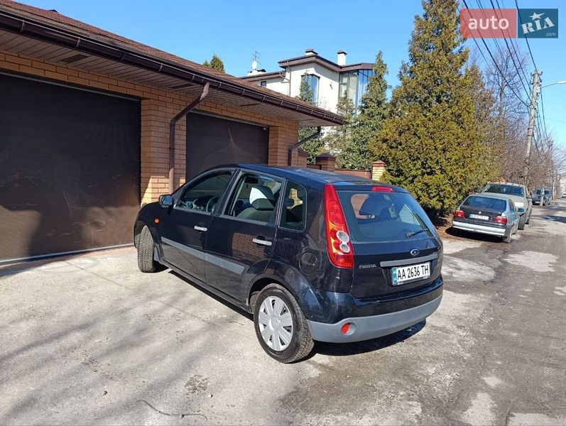 Хетчбек Ford Fiesta 2008 в Києві