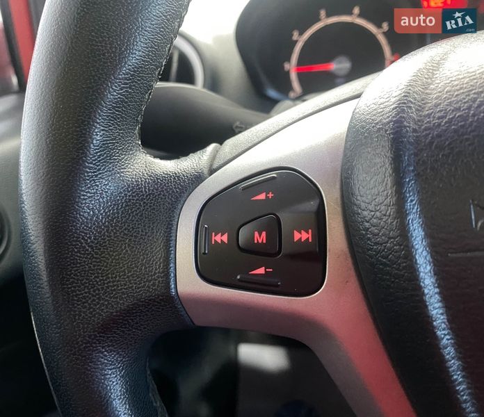 Хэтчбек Ford Fiesta 2011 в Львове