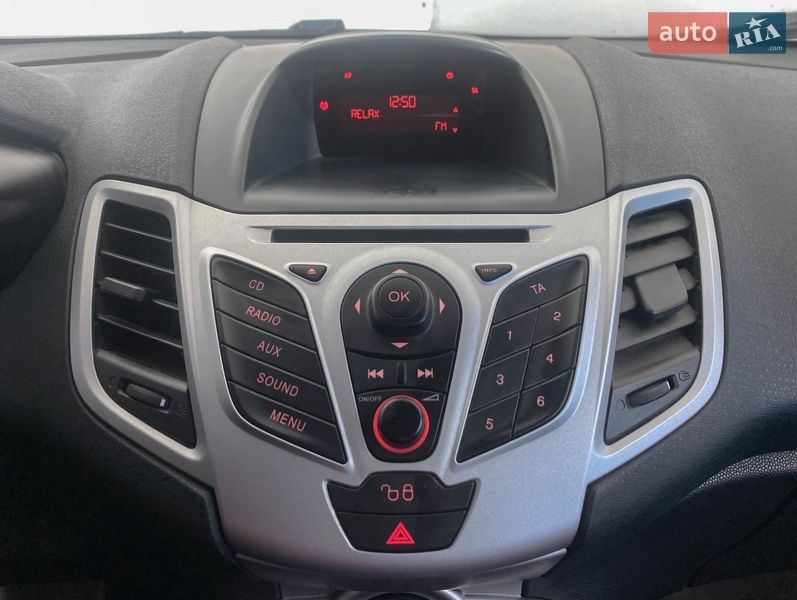 Хэтчбек Ford Fiesta 2011 в Львове