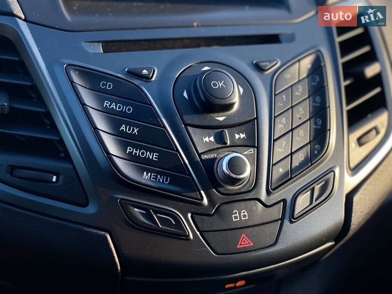 Хетчбек Ford Fiesta 2014 в Києві