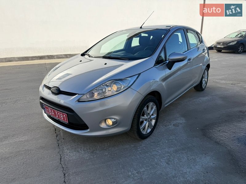 Хетчбек Ford Fiesta 2010 в Вінниці