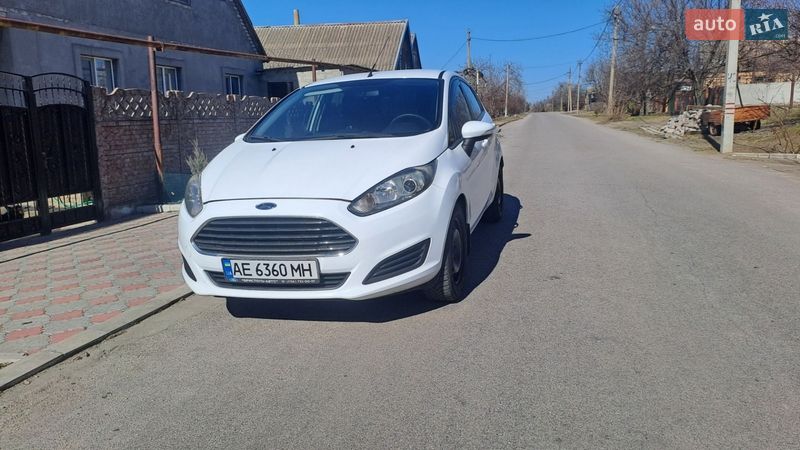 Хетчбек Ford Fiesta 2013 в Нікополі
