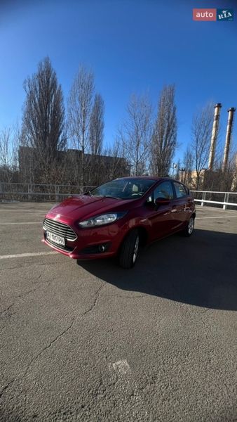 Хетчбек Ford Fiesta 2017 в Києві