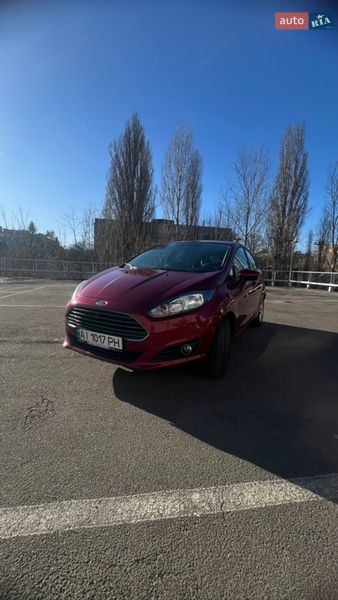 Хетчбек Ford Fiesta 2017 в Києві