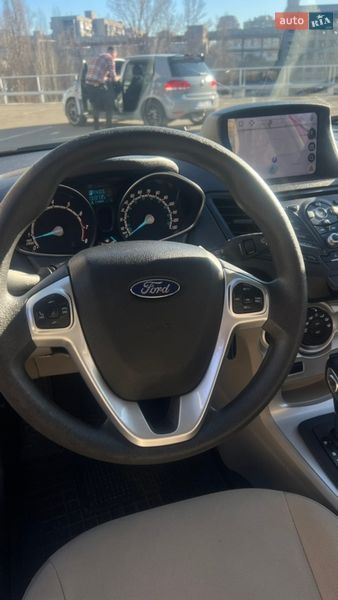 Хетчбек Ford Fiesta 2017 в Києві