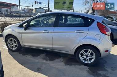 Седан Ford Fiesta 2017 в Чернигове