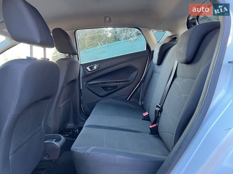 Хетчбек Ford Fiesta 2016 в Києві фото 8 Хетчбек Ford Fiesta 2016 в Києві