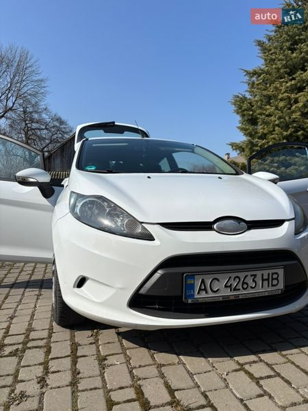 Хэтчбек Ford Fiesta 2010 в Любомле