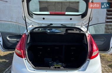 Хэтчбек Ford Fiesta 2010 в Любомле