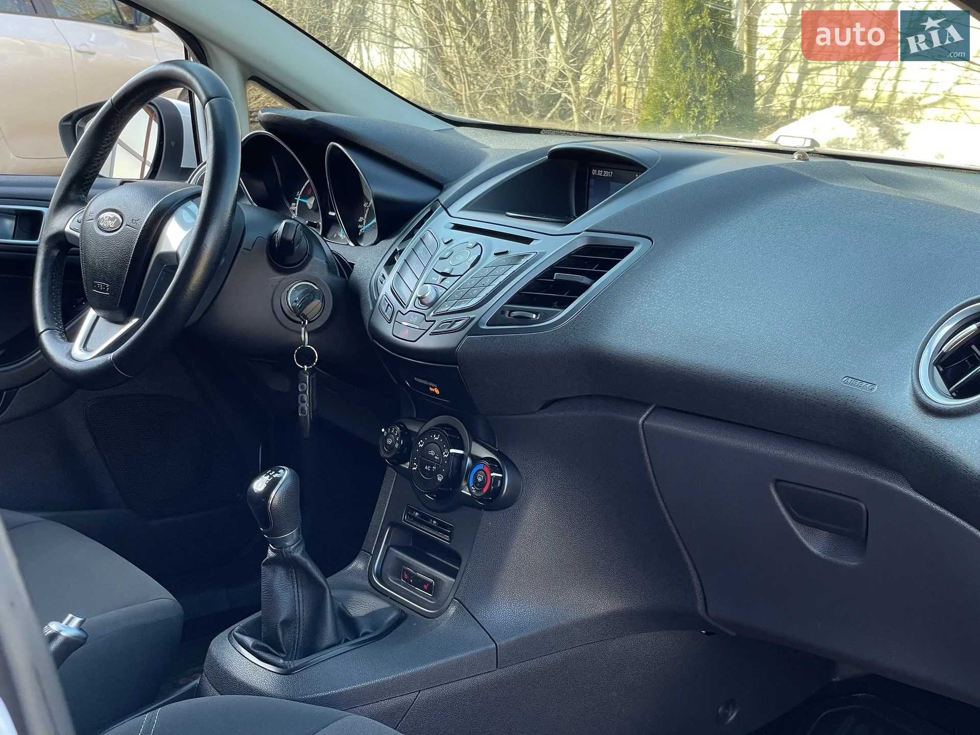 2017 Ford Fiesta - мініатюра 32