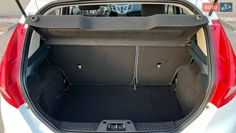 Хэтчбек Ford Fiesta 2011 в Хмельницком