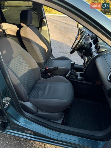 Хетчбек Ford Fiesta 2002 в Одесі