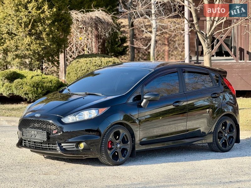 Хэтчбек Ford Fiesta 2018 в Днепре