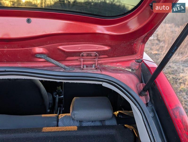 Хетчбек Ford Fiesta 2008 в Калинівці фото 31 Хетчбек Ford Fiesta 2008 в Калинівці