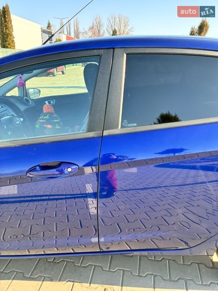 Хетчбек Ford Fiesta 2015 в Красилові