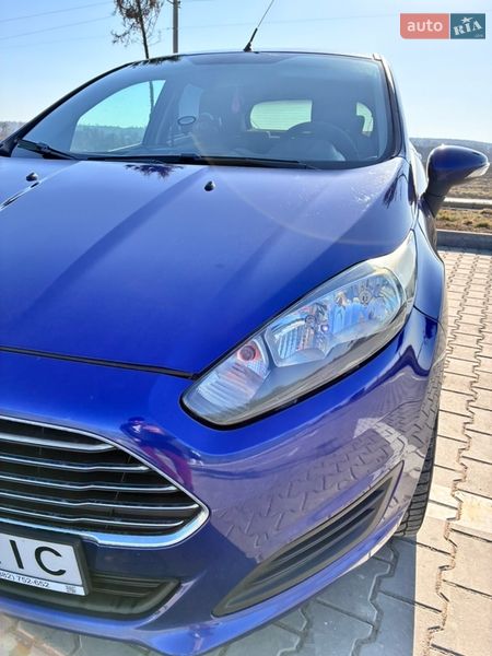 Хетчбек Ford Fiesta 2015 в Красилові