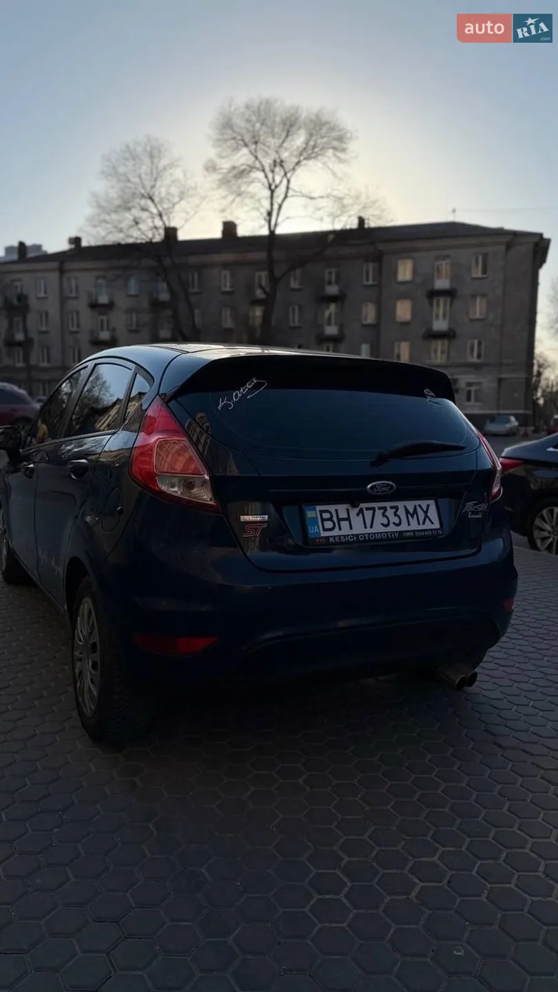 2013 Ford Fiesta - мініатюра 4