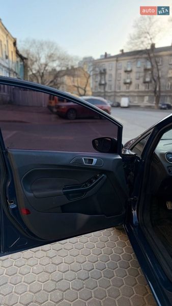 Хэтчбек Ford Fiesta 2013 в Одессе