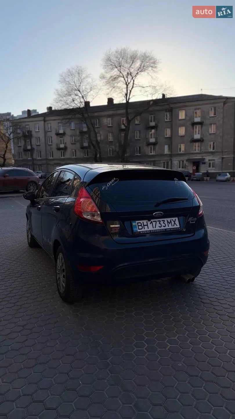 2013 Ford Fiesta - мініатюра 16