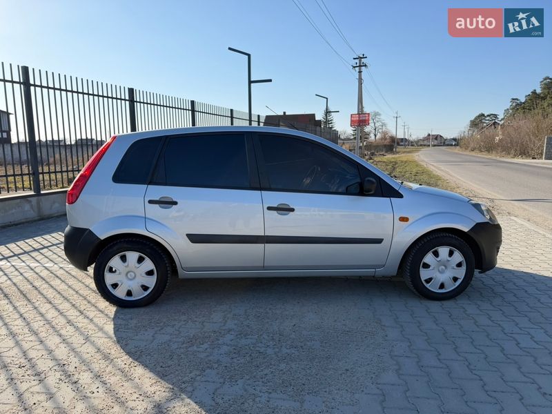 Хетчбек Ford Fiesta 2007 в Луцьку