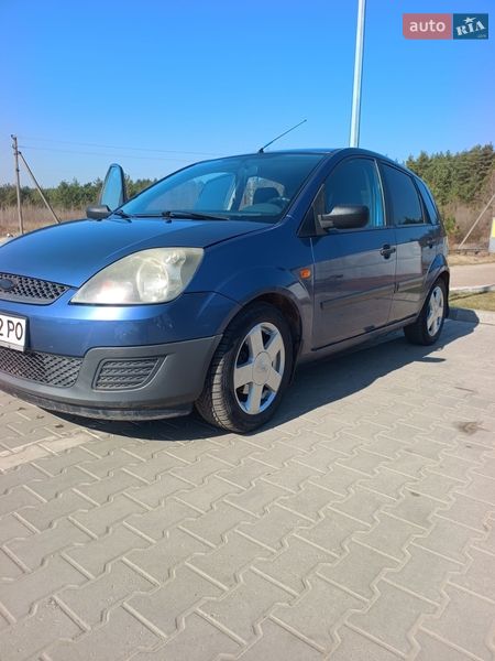 Хэтчбек Ford Fiesta 2006 в Судовой Вишне фото 9 Хэтчбек Ford Fiesta 2006 в Судовой Вишне