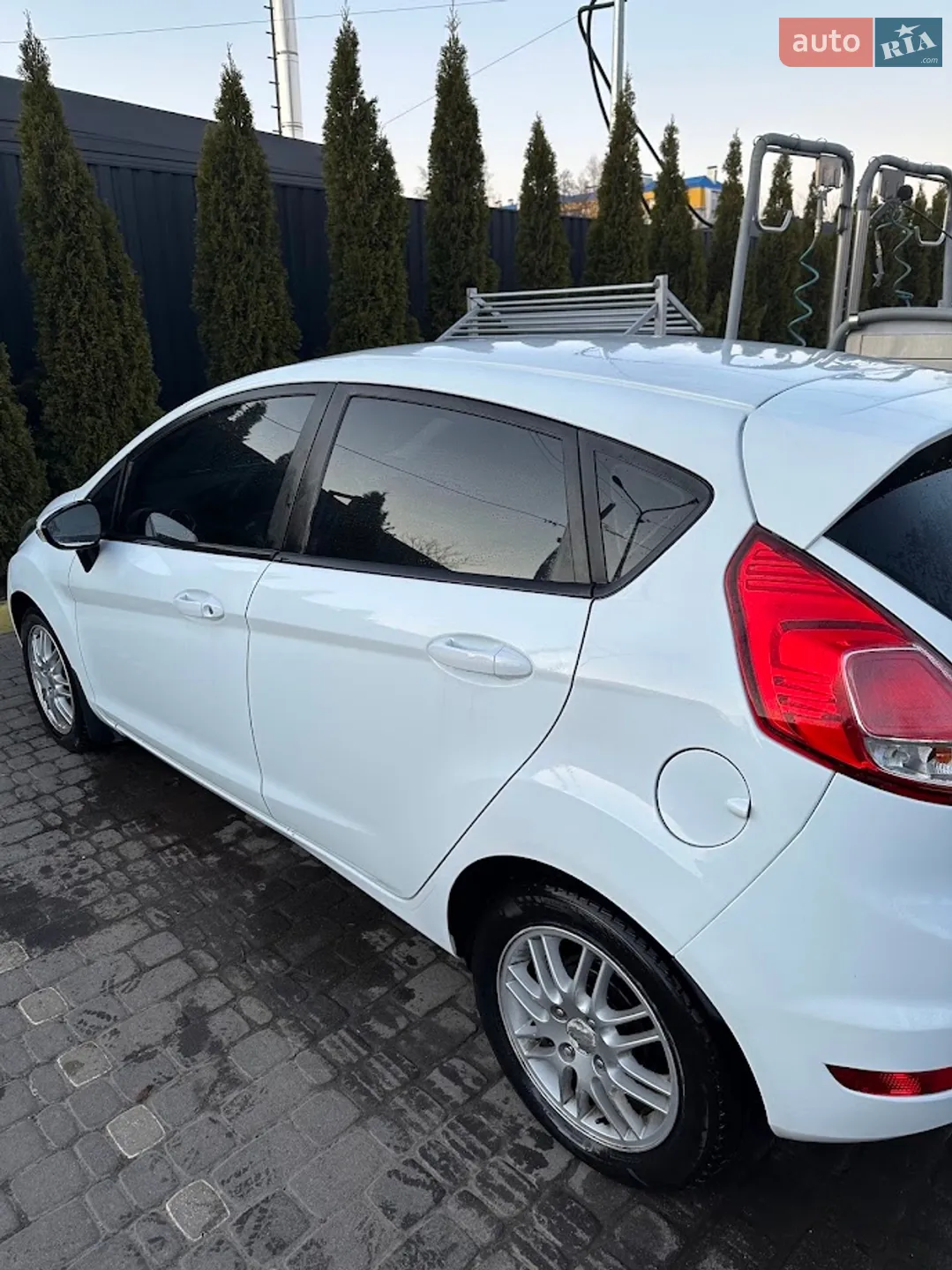 2013 Ford Fiesta - мініатюра 5