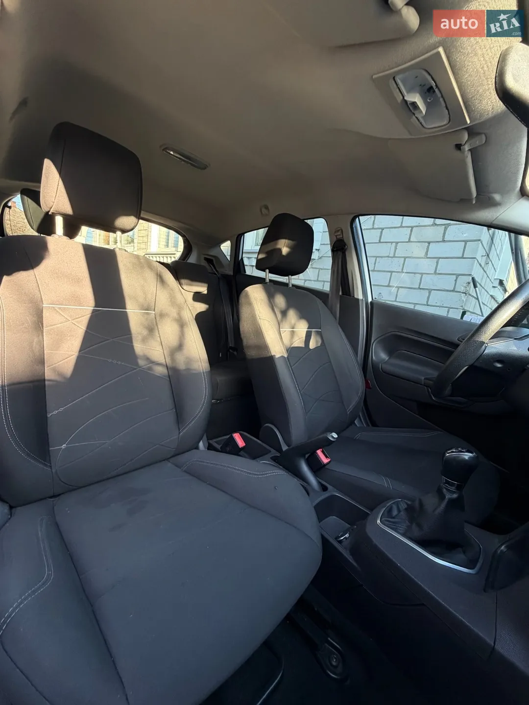 2013 Ford Fiesta - мініатюра 12