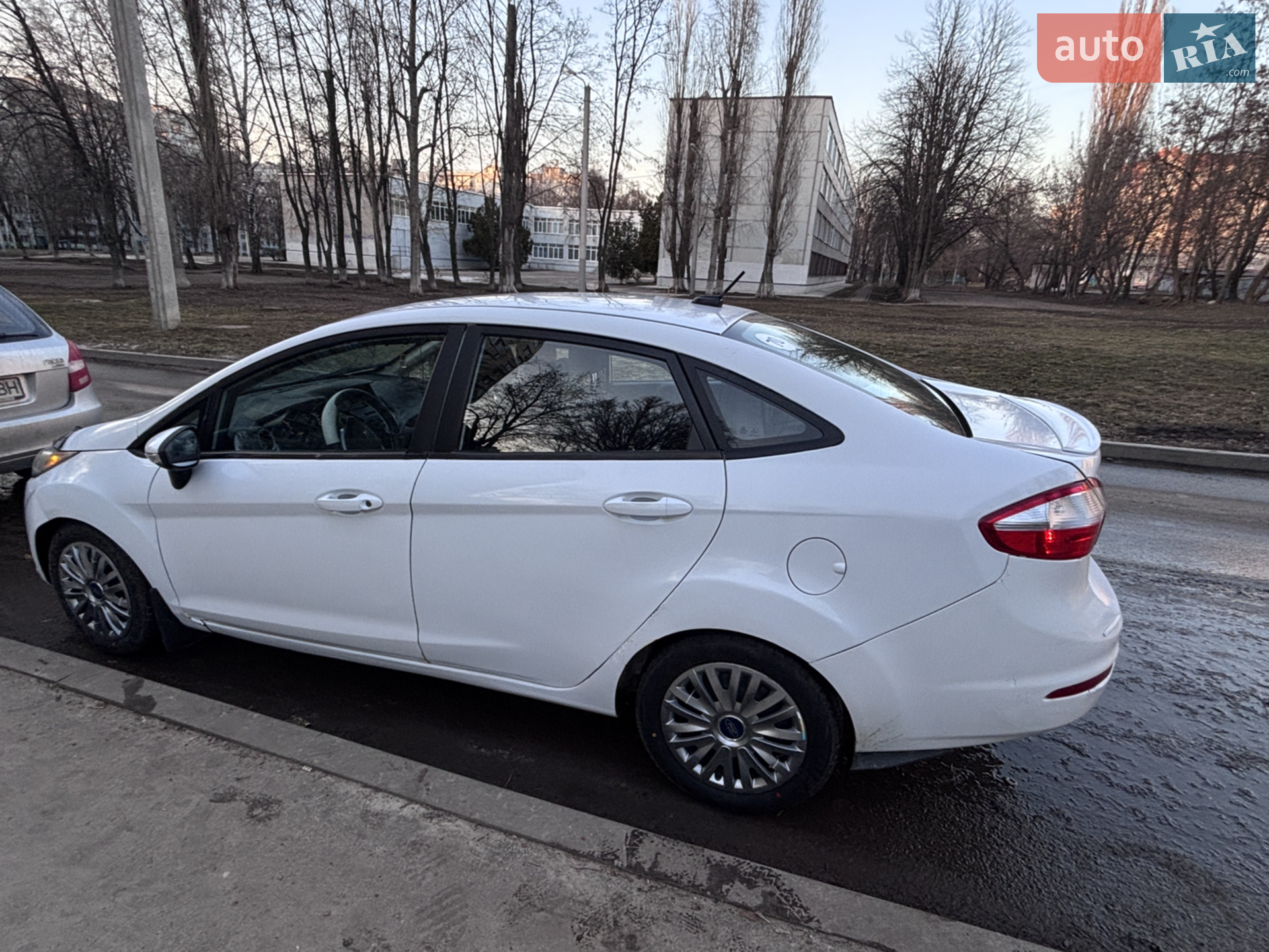 2019 Ford Fiesta - мініатюра 2