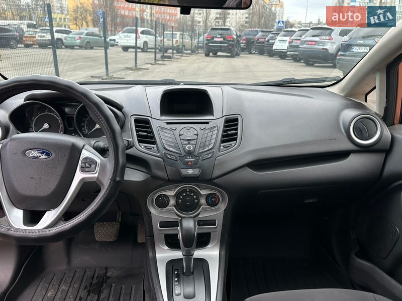 Седан Ford Fiesta 2017 в Киеве