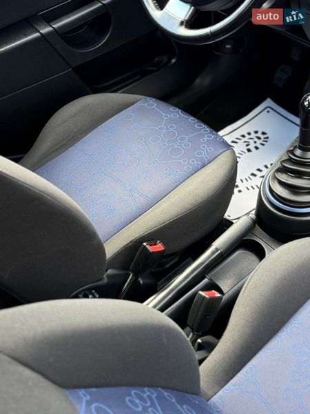 Хэтчбек Ford Fiesta 2008 в Луцке