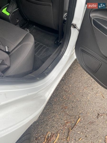 Хэтчбек Ford Fiesta 2014 в Ставище фото 7 Хэтчбек Ford Fiesta 2014 в Ставище